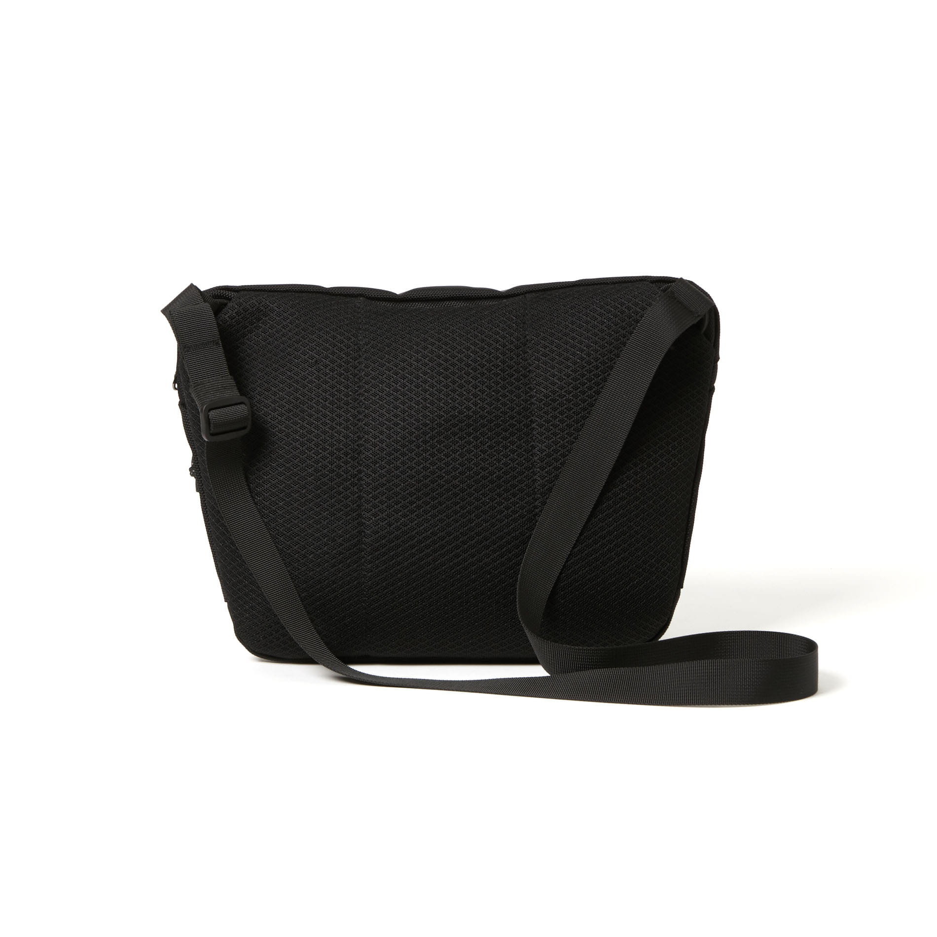 Men 21ss ポリエステルナイロン ショルダーバッグ Mackintosh Philosophy マッキントッシュ フィロソフィー 公式オンラインストア Men 21ss ポリエステルナイロン ショルダーバッグ Mackintosh Philosophy マッキントッシュ フィロソフィー 公式オンラインストア
